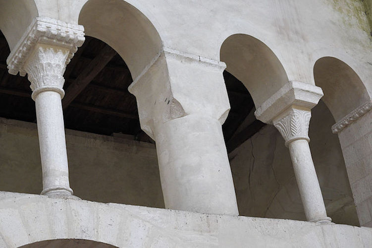 Saint-Étienne de Vignory, XIe-XIIe s. (© Creative Commons)