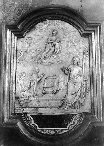 Bas-relief_funeraire__Evreux