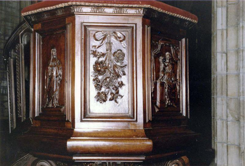 Chaire a precher Mirebeau 2
