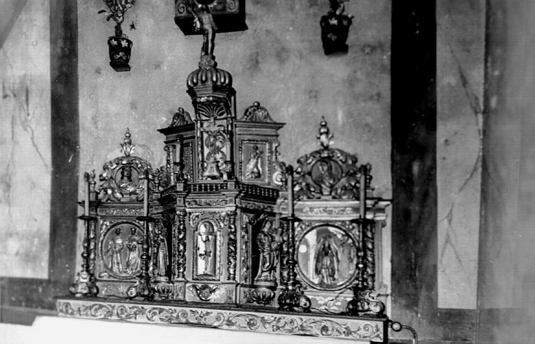 Sainte_Odile_sur_un_retable_-pt-